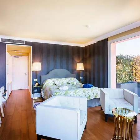 Borgo Le Terrazze Hotel 3*
