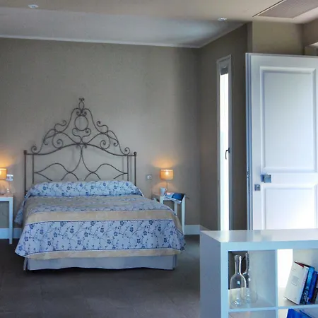 보르고 레 테라제 3*