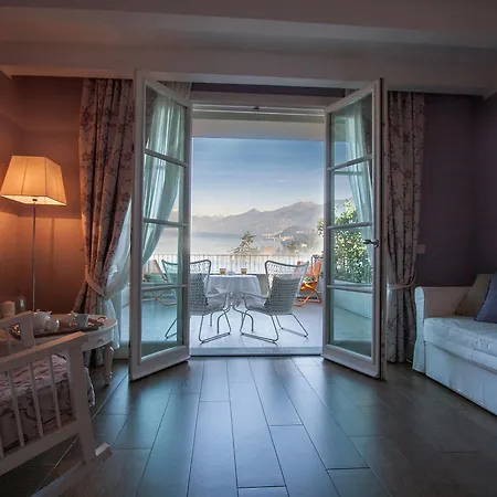 호텔 보르고 레 테라제 3*